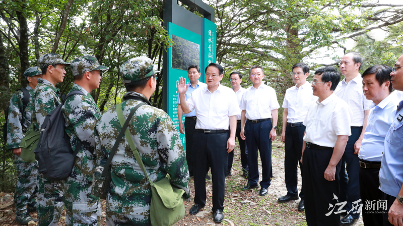 易炼红调研推进武夷山国家公园（江西片区）建设等工作